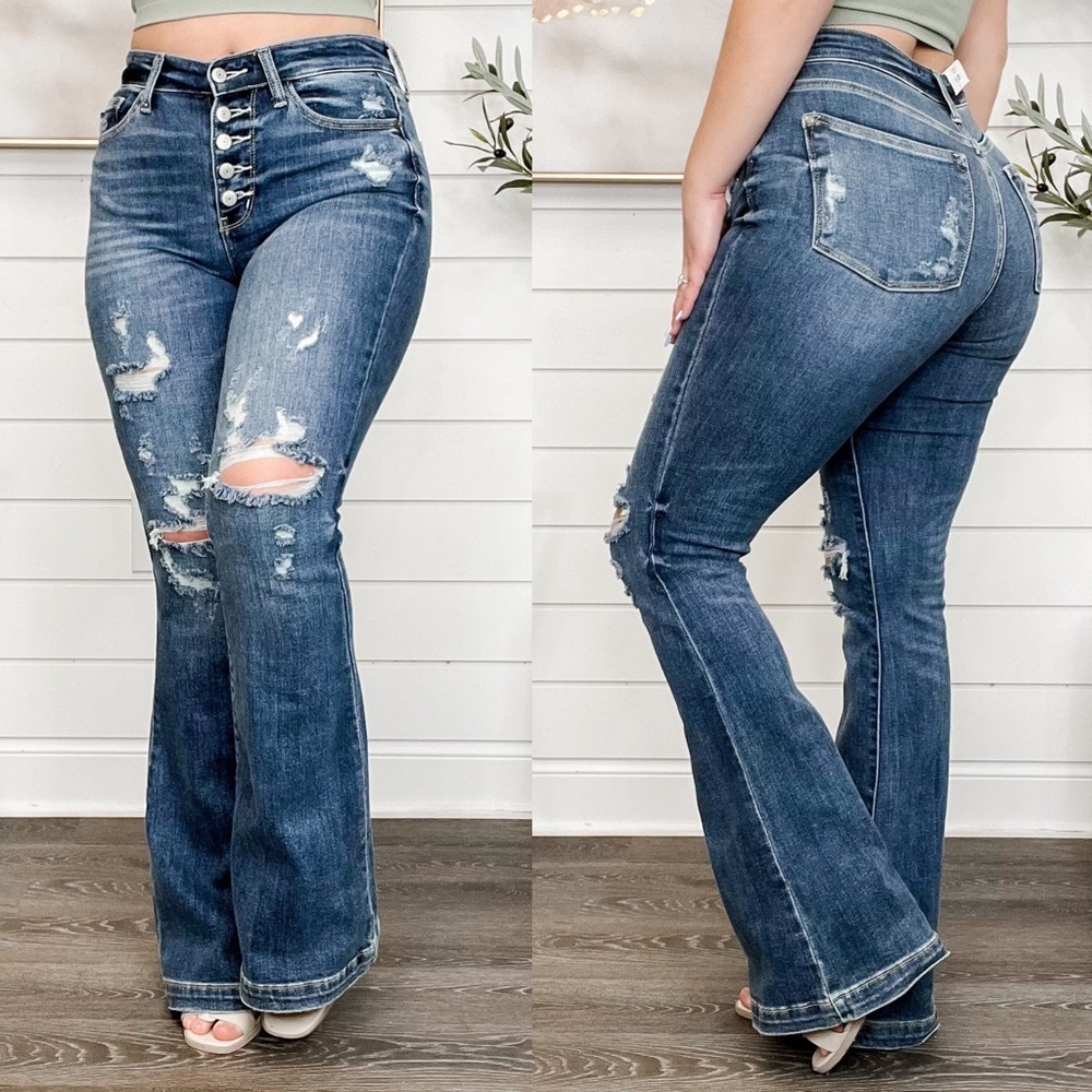 JUDY BLUE ELIZA MID RISE BUTTON FLY DISTRESSED FLARE JEANS